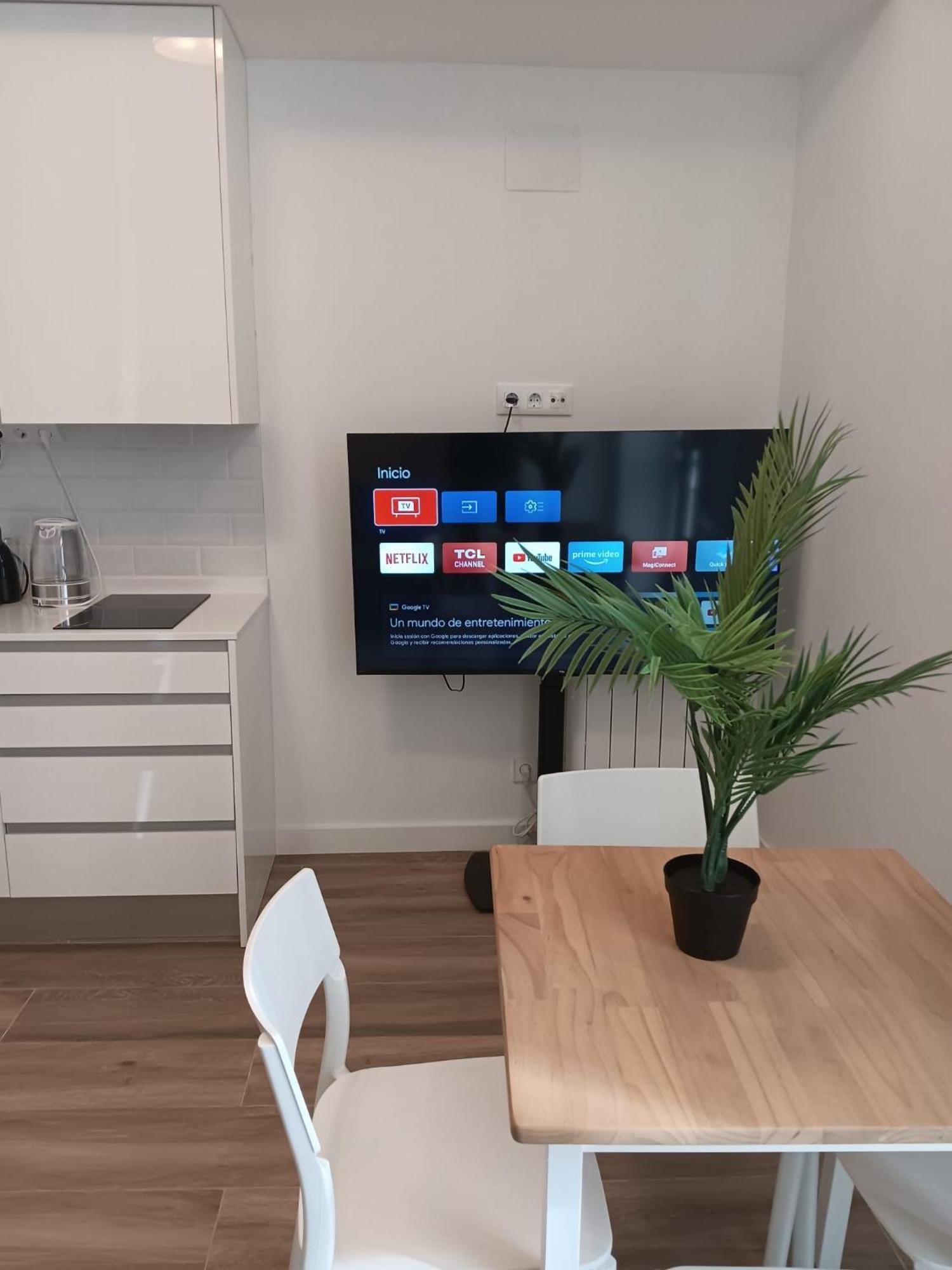 Plaza De Castilla2 Apartments1 Мадрид Екстериор снимка